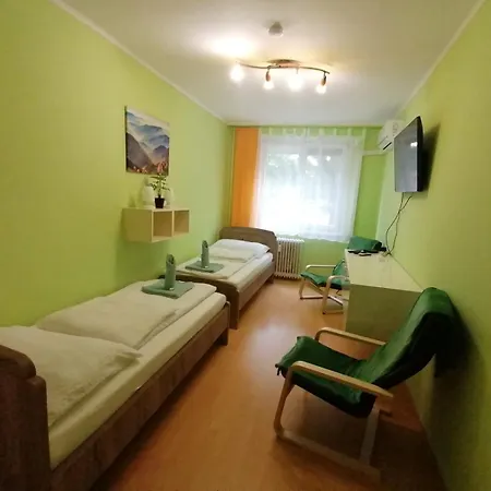 Sweet Dreams 3 Mestecǎneşti