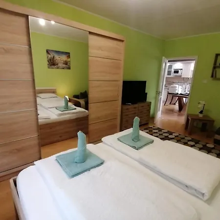 Apartman Sweet Dreams 3 *